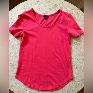 Ann Taylor Vibrant Pink Short Sleeve Cotton Tee